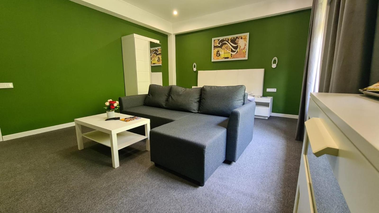Cryptohotel.Club Almaty Room photo